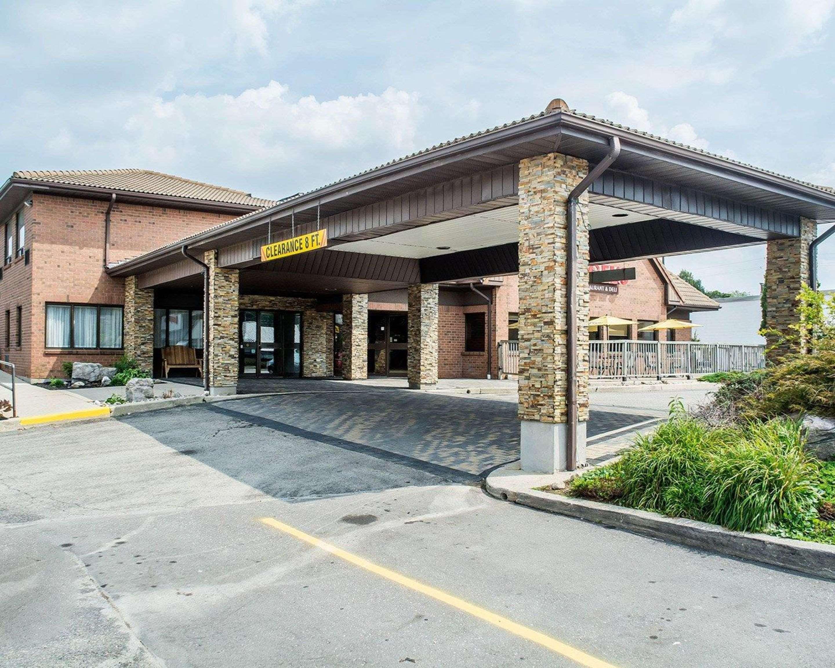 Comfort Inn Waterloo Exterior photo